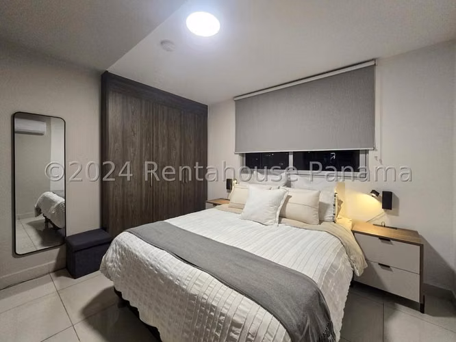 Apartamento amoblado en venta en Carrasquilla PH Mid Park