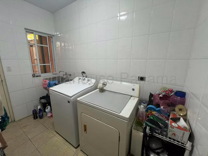 Casa en venta en Costa del Este PH Palmeras del Este