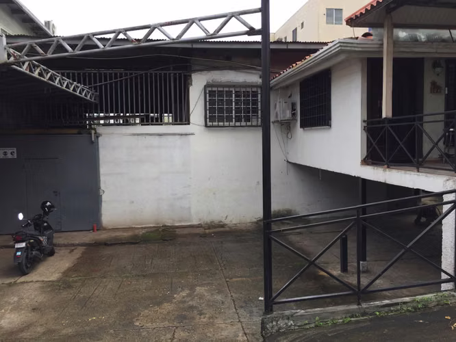 Vendo Galera de 836 m² en Pueblo Nuevo 27-73GG