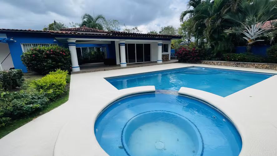 Venta de casa en Coronado AK