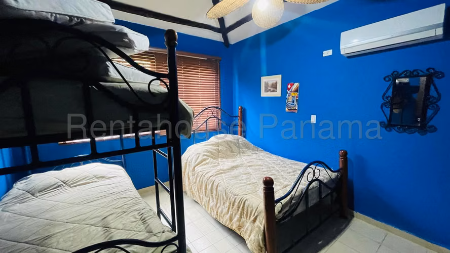 Venta de casa en Coronado AK