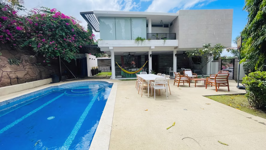Venta de casa en Altos de Panama AK
