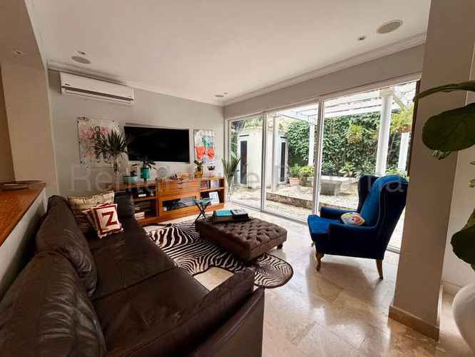 Venta de casa en Costa del Este AK