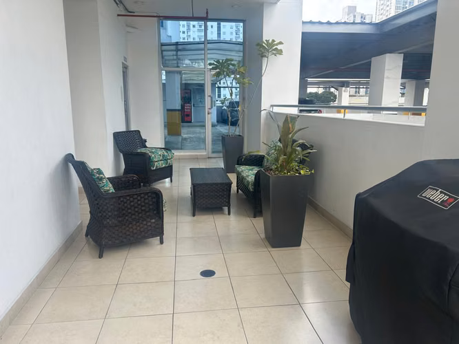 Venta Apartamento amoblado en PH  San Roque