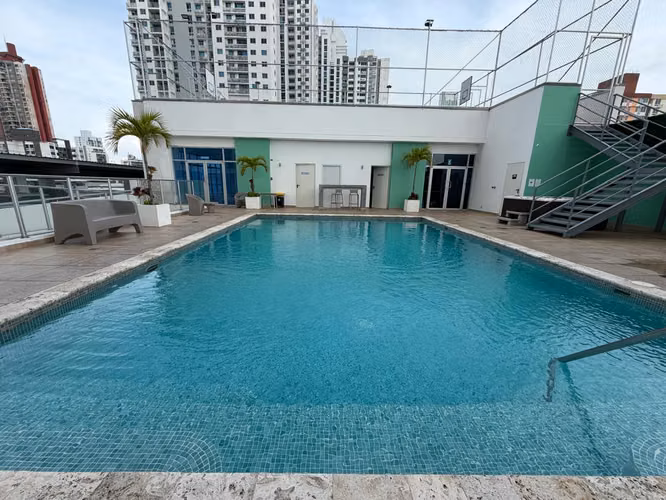 Venta Apartamento amoblado en PH  San Roque