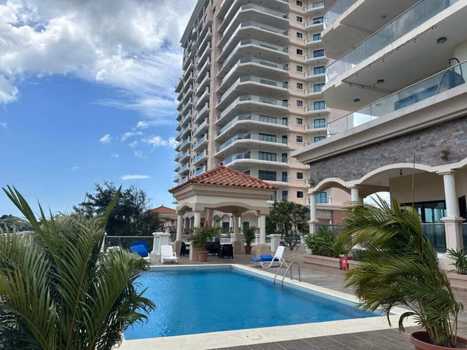 Venta Apartamento PH Las Olas II en San Carlos (BCO UNK)