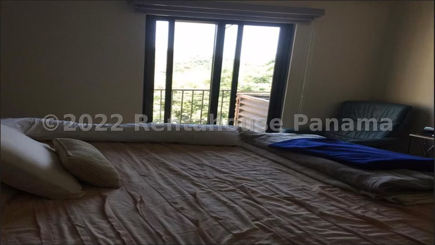 VENTA DE APARTAMENTO EN ALBROOK DCD26-7002