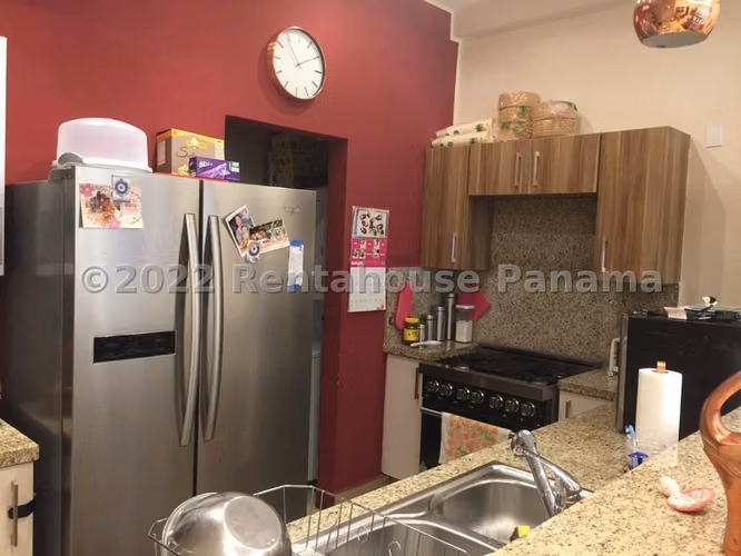 VENTA DE APARTAMENTO EN ALBROOK DCD26-7002