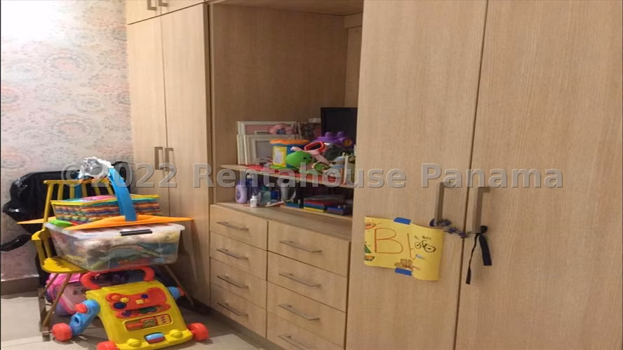 VENTA DE APARTAMENTO EN ALBROOK DCD26-7002