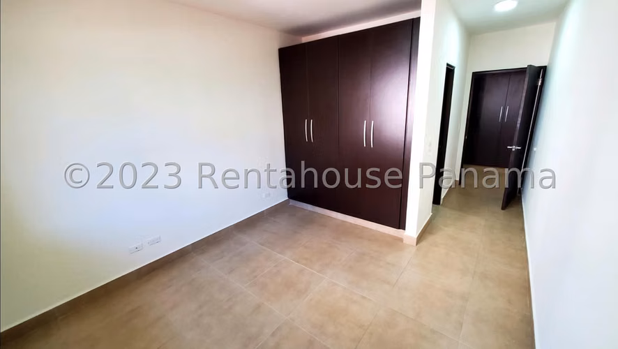 VENTA DE APARTAMENTO EN ALBROOK DCD23-6973
