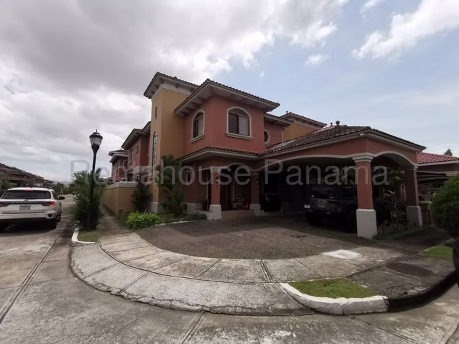  ¡Exclusiva Residencia de Lujo en Venta | 5 Recámaras | Piscina Privada | Área BBQ GC