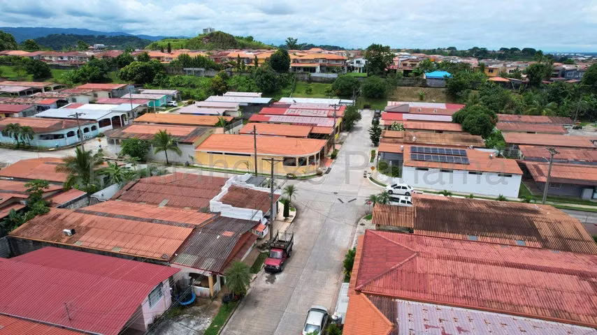Venta de casa en Villa Lucre GANGA 26SPCG1089 - Imagen 2
