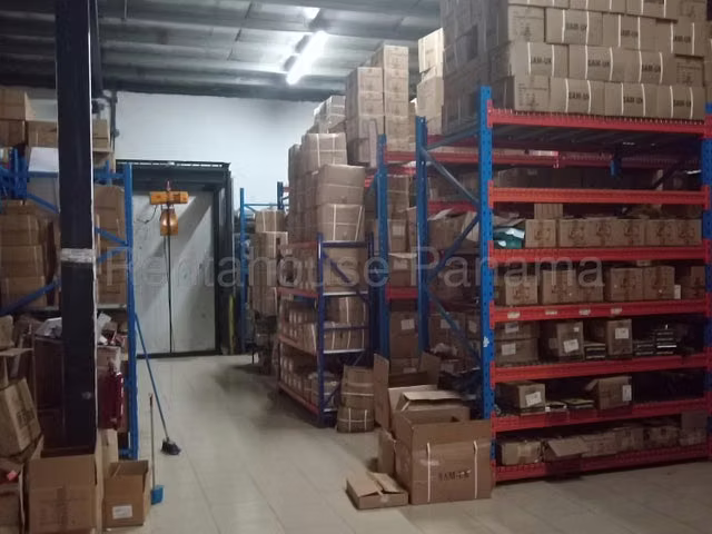 Venta de Edificio Comercial y Galera en Vía Fernández de Córdoba (1,109m²) - 27GP581 - Imagen 14