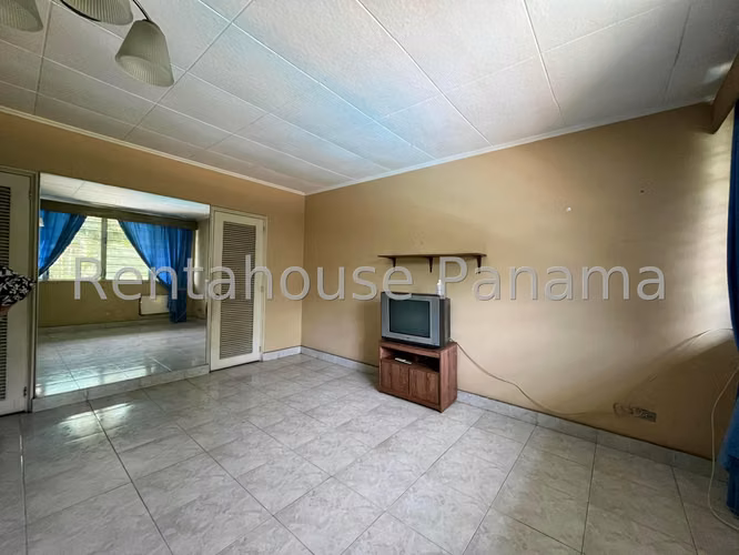 Vendo Casa en El Carmen KA26-3461