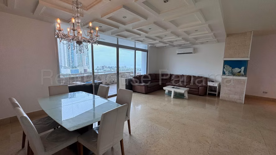 Se Vende Apartamento en Paitilla VLU27-298