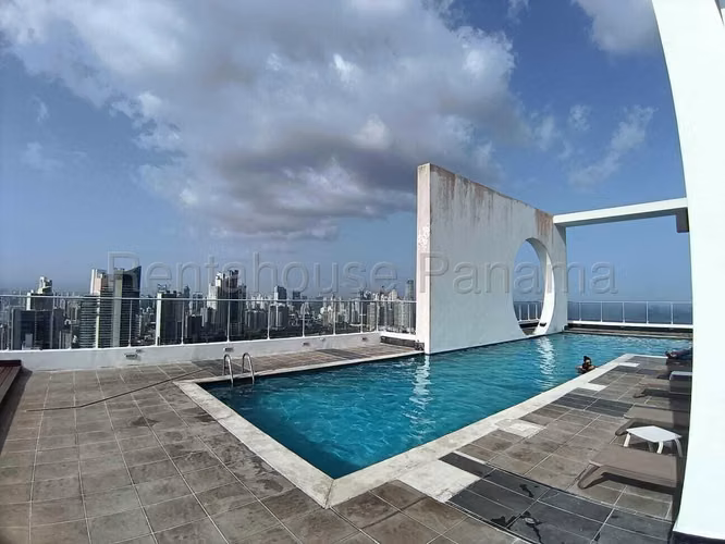 Vendo Apartamento en Avenida Balboa LC26-9098