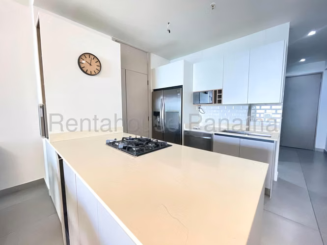 Vendo Apartamento en Avenida Balboa LC26-2585