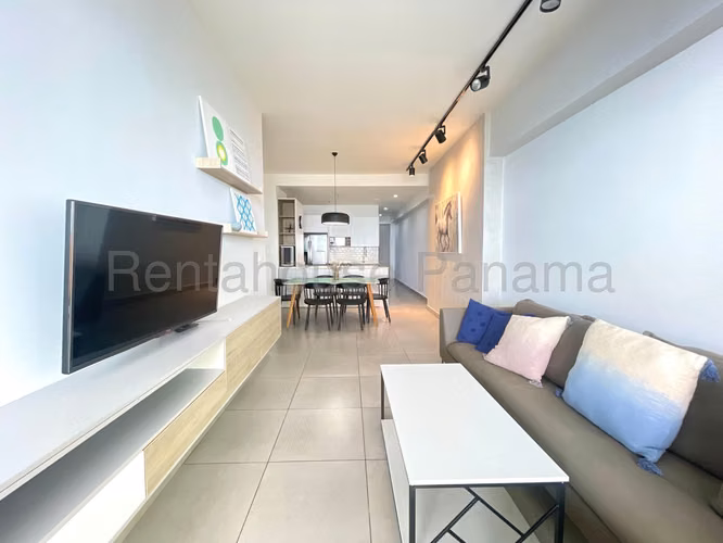 Vendo Apartamento en Avenida Balboa LC26-2585