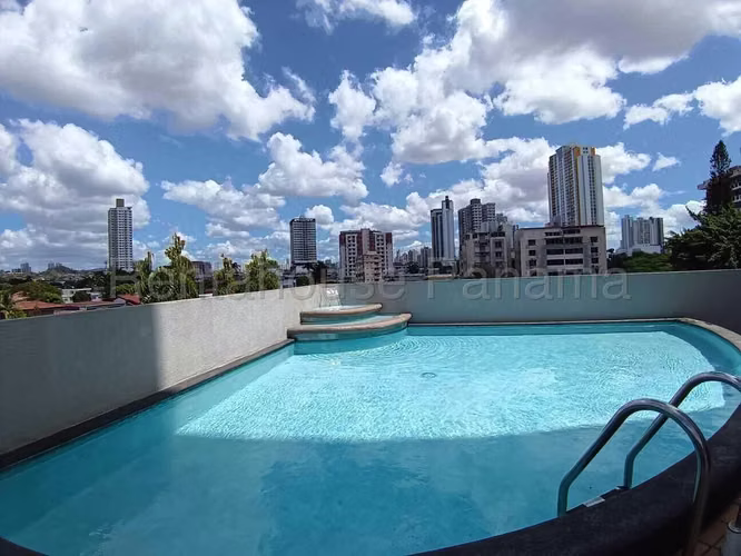 Se Vende Apartamento en El Carmen MDV27-697