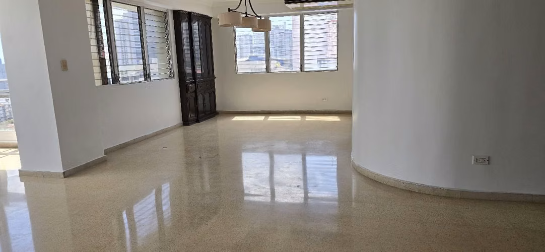 . Apartamento en El Cangrejo I 3 Rec I Vacio I Con amplios espacios - Imagen 4