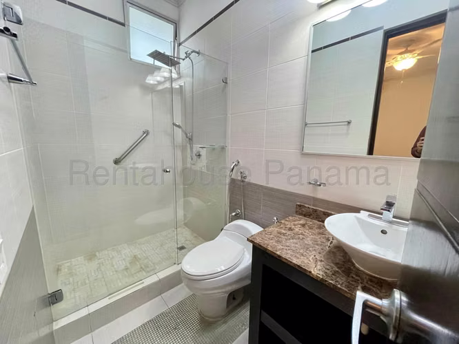 Apartamento En Venta En San Francisco SYH