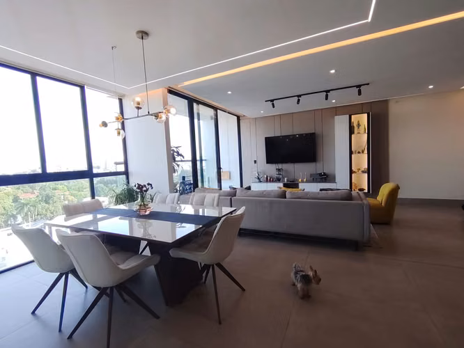 Apartamento remodelado en Victory Sport | 111 m², vista abierta y 2 estacionamientos - Imagen 8