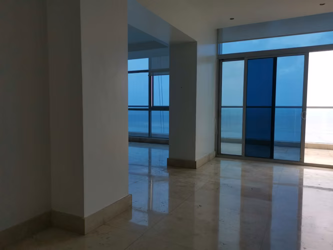 Venta en PH Ten Tower – Costa del Este – 453m² – Pisos de Mármol - Imagen 13