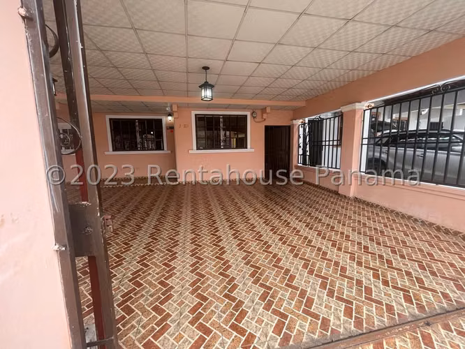 Casa En Venta En Tocumen SYH