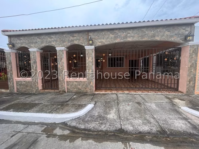 Casa En Venta En Tocumen SYH