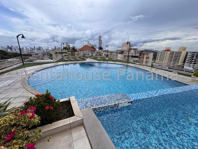 Venta de Moderno Apartamento en Villas de la Fuente 27*677Mfk