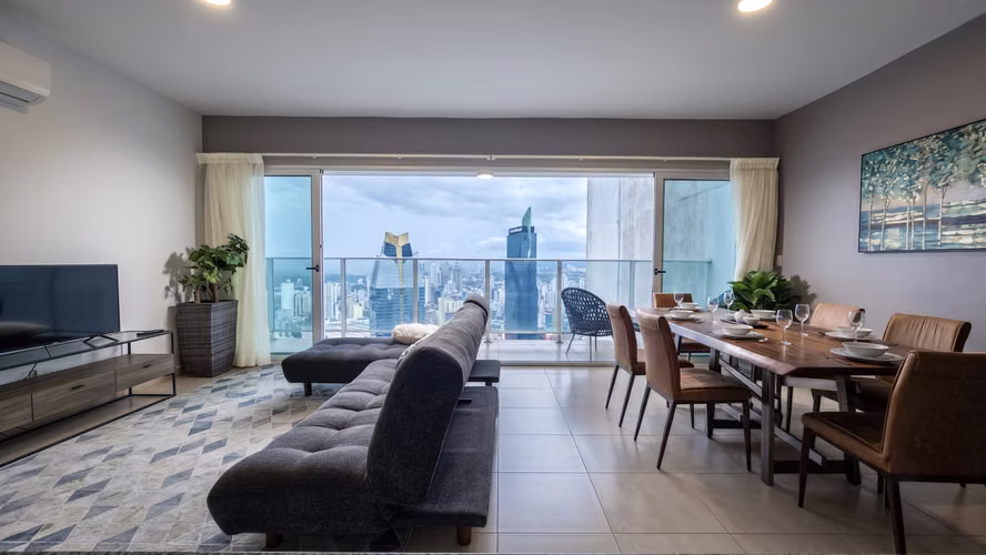 RENTAL APARTMENT IN AVENIDA BALBOA