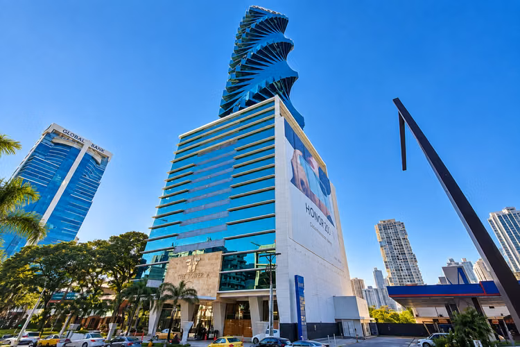Venta de oficina en F&F Tower, Calle 50