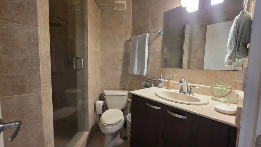 APARTAMENTO AMOBLADO EN VENTA – PH Las Olas