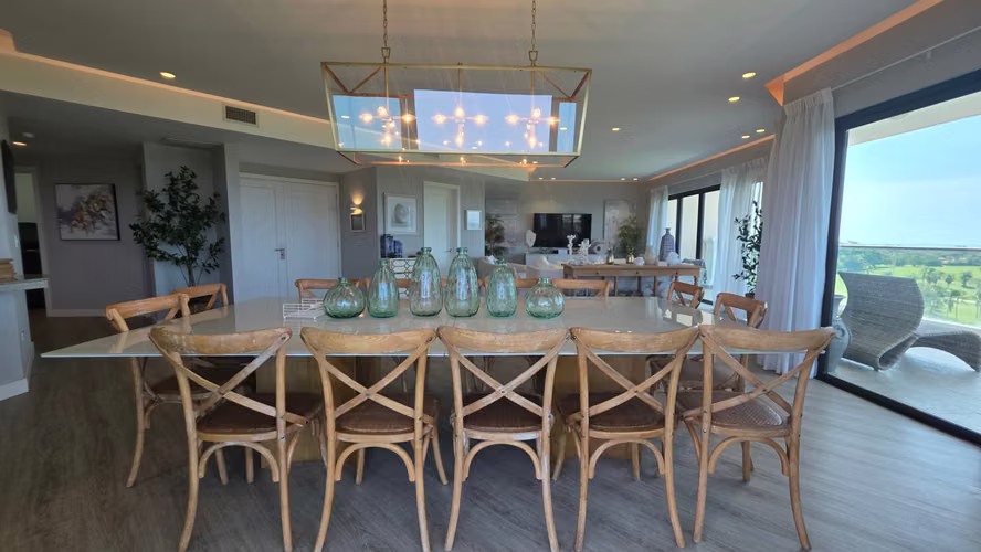 APARTAMENTO AMOBLADO EN VENTA – PH Las Olas