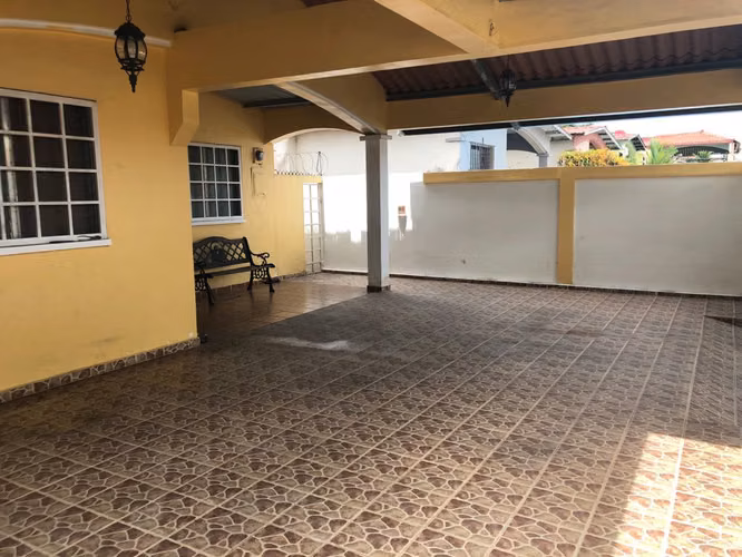 Chorrera - Linda Casa 3r 2b  Residencial Villas del Campo 250m2 $95,000