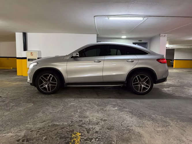 Mercedes Benz GLE400 4MATIC PAQUETE AMG 2018 IMPECABLE - Imagen 3