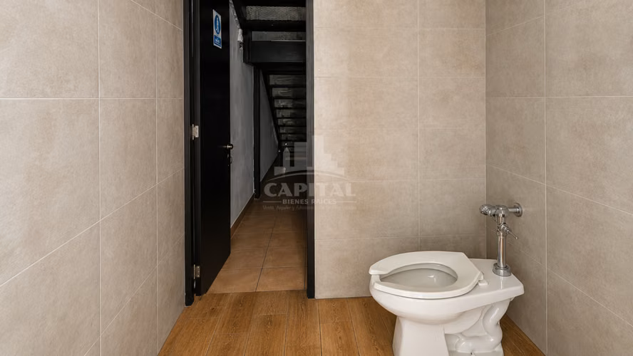 SE ALQUILAN LOCALES COMERCIALES - PLAZA CENTRAL COSTA VERDE