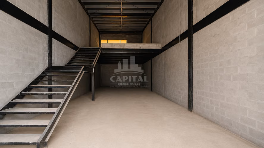 SE ALQUILAN LOCALES COMERCIALES - PLAZA CENTRAL COSTA VERDE