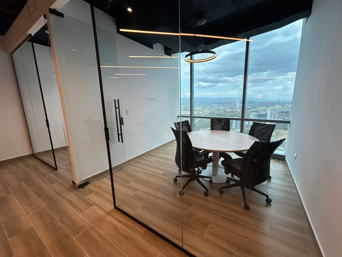 Alquiler de Oficinas en Financial Park | Desde 87m² hasta Piso Completo de 1,000m² - Imagen 5