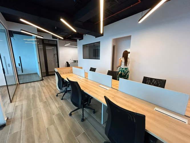 Alquiler de Oficinas en Financial Park | Desde 87m² hasta Piso Completo de 1,000m² - Imagen 7