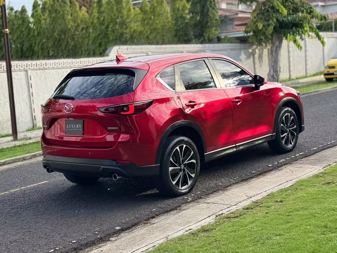 Mazda CX-5 Año 2023, Automática - Versión Semi Full *