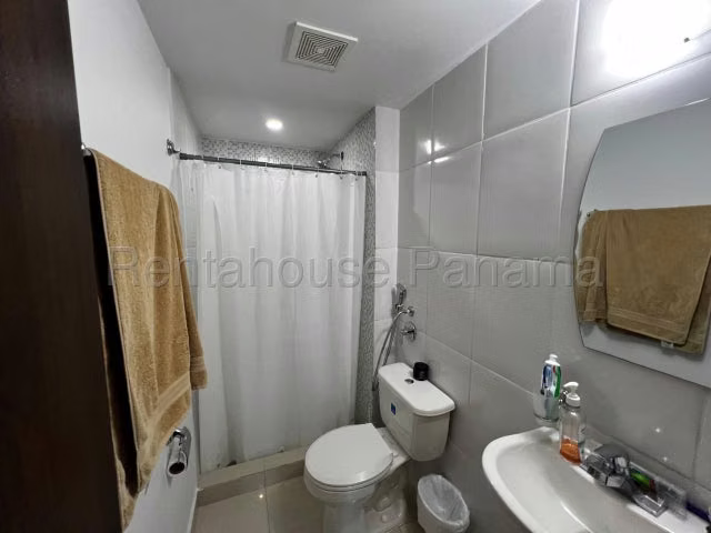 Venta de Apartamento PH Torres de Monserrat en 12 de Octubre 26LBR1636