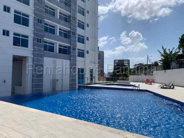Venta de Apartamento PH Torres de Monserrat en 12 de Octubre 26LBR1636