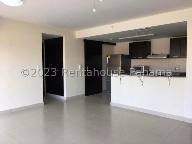 Venta de Apartamento PH Midrise en Panama Pacifico. 26LBR2638