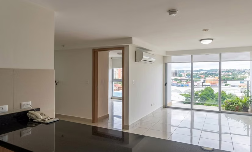 . Apartamento en Via España  86m² |con balcón y 2 estacionamientos - Imagen 1