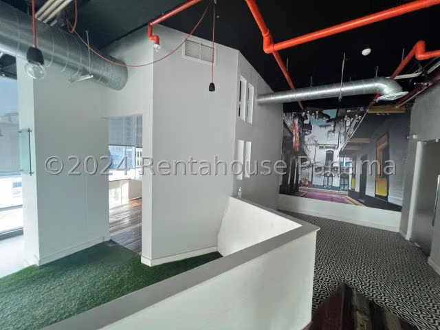 Venta de Local Comercial Ph Francesco Molon en Bella Vista, 26LBR2649