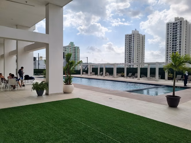 Alquilo apartamento PH Mi Condado en condado del rey