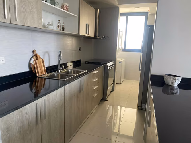 Venta–Apartamento PH Carreras El Carmen