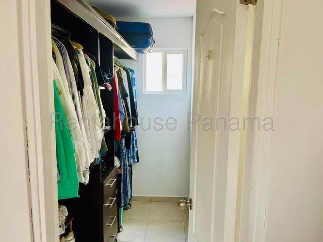 Venta Casa Brisas Del Golf - YD