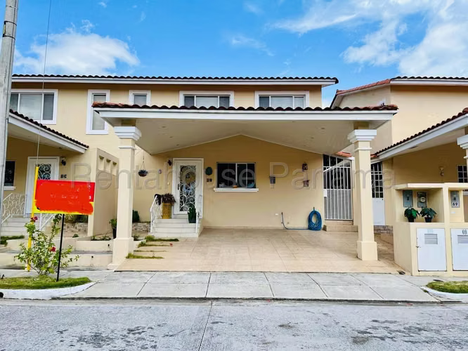 house for Sale Brisas del Golf - YD